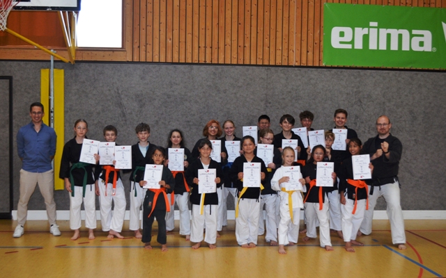 Kempo Gürtelprüfung 20 7 2023 klein